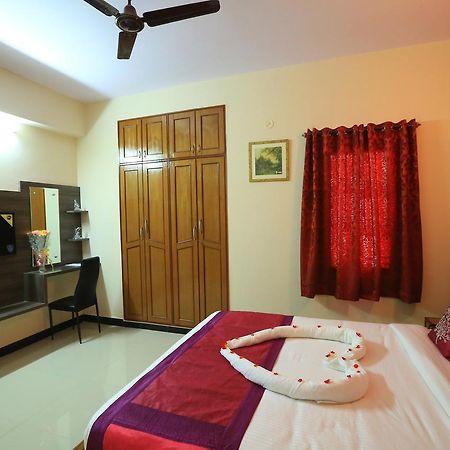 Oyo 2916 Apartment Queens Castle Bengaluru Zewnętrze zdjęcie